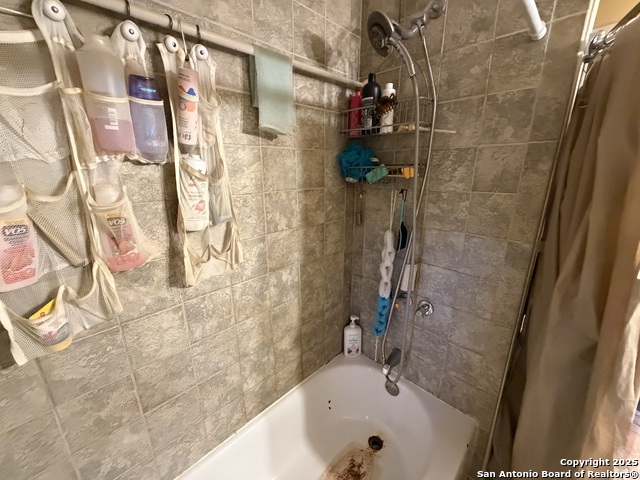 Image 17 of 24 For 1350 Fm 538