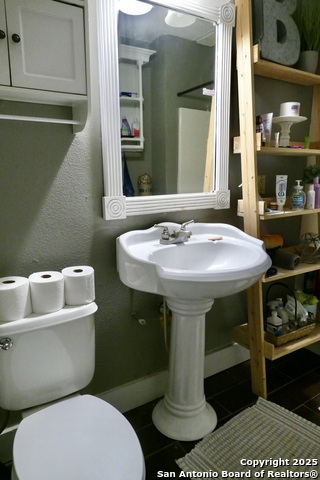 Image 11 of 28 For 543 County Road 5781