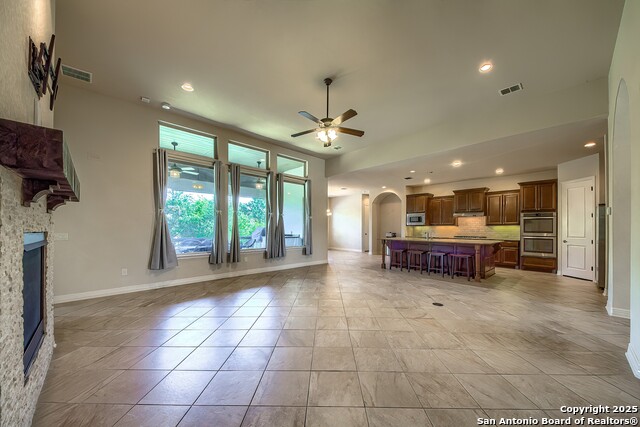 Image 10 of 34 For 31006 Charolais Way