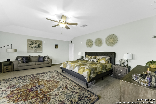 Image 15 of 26 For 923 Calico Garden