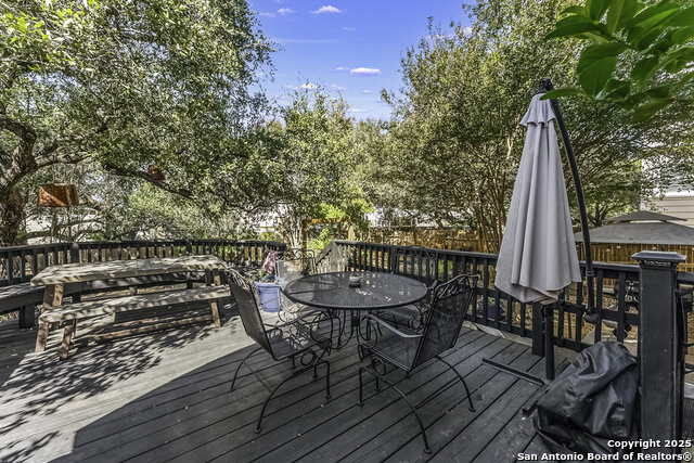 Image 20 of 26 For 923 Calico Garden