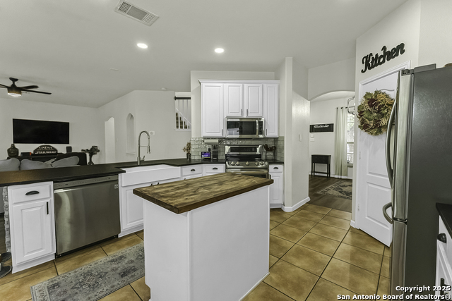 Image 6 of 26 For 923 Calico Garden