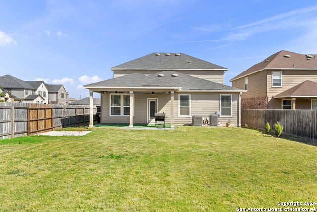 Image 26 of 30 For 5104 Devanado Way