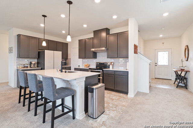 Listing photo id 9 for 6611 Runaway Row