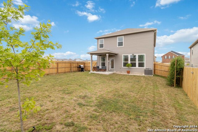 Listing photo id 28 for 6611 Runaway Row