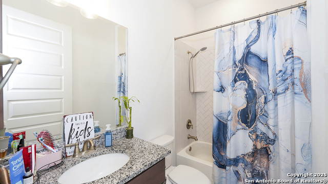 Listing photo id 12 for 23336 Grande Vista