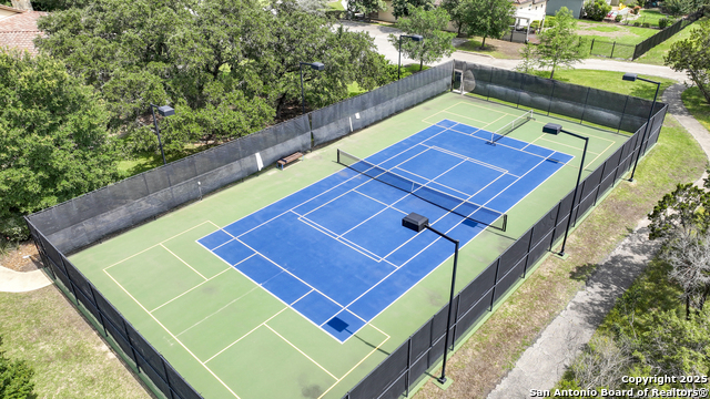 Listing photo id 29 for 23336 Grande Vista