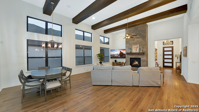 Listing photo id 2 for 23336 Grande Vista