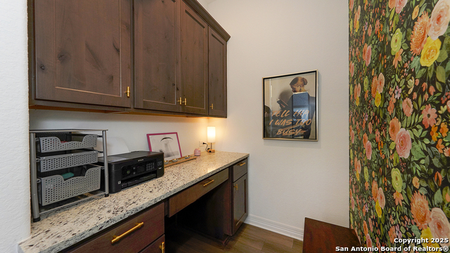 Listing photo id 7 for 23336 Grande Vista