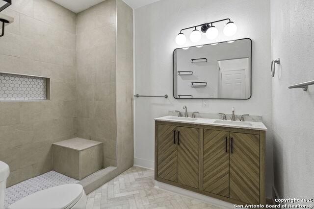 Image 17 of 30 For 147 Baylor E