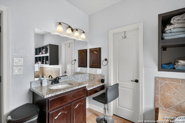 Image 6 of 25 For 10208 Leno Way