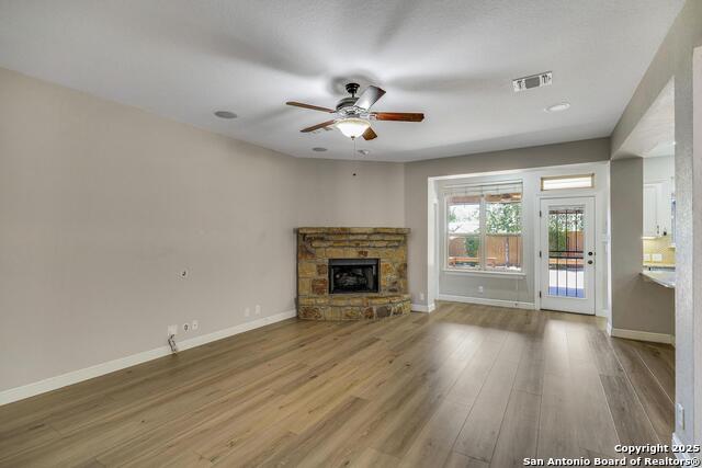 Image 10 of 47 For 551 Roamer