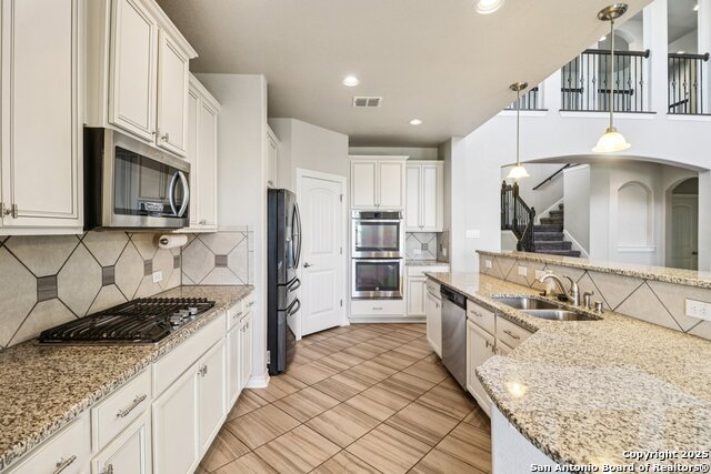 Image 12 of 49 For 1902 Sirius Grove