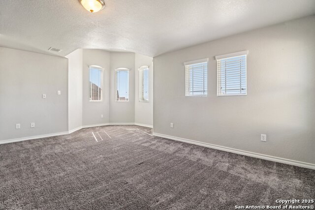 Image 23 of 49 For 1902 Sirius Grove