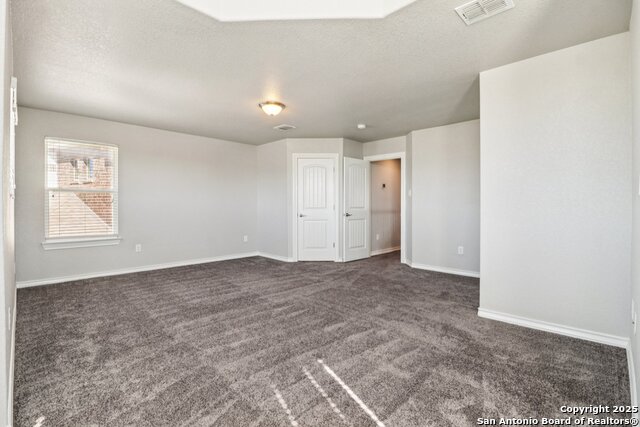 Image 24 of 49 For 1902 Sirius Grove