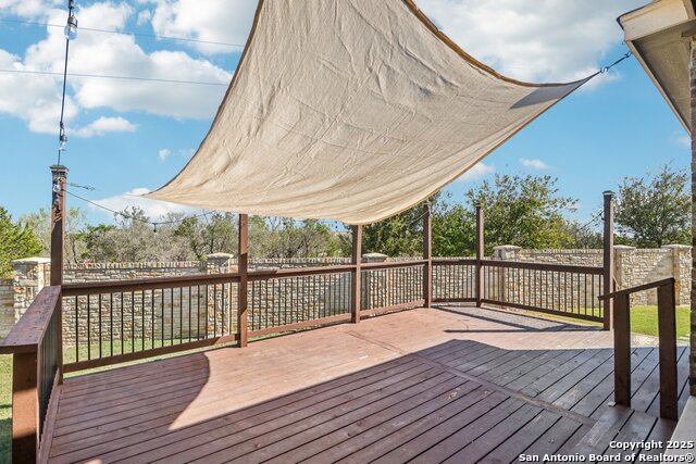 Image 32 of 49 For 1902 Sirius Grove