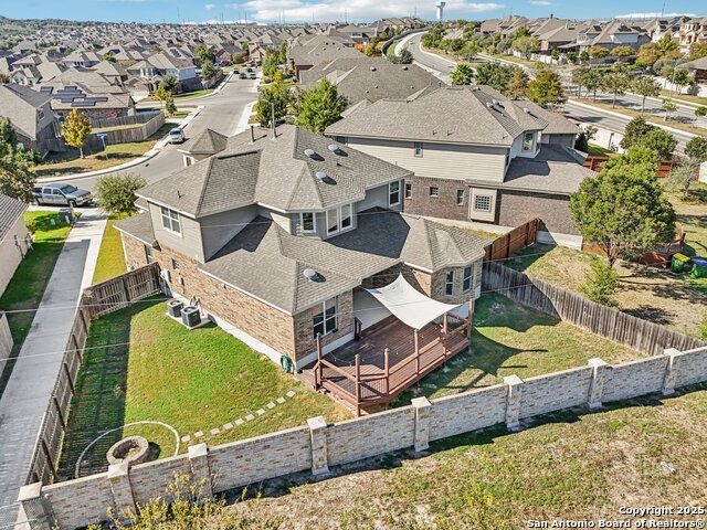 Image 40 of 49 For 1902 Sirius Grove