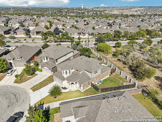 Image 45 of 49 For 1902 Sirius Grove