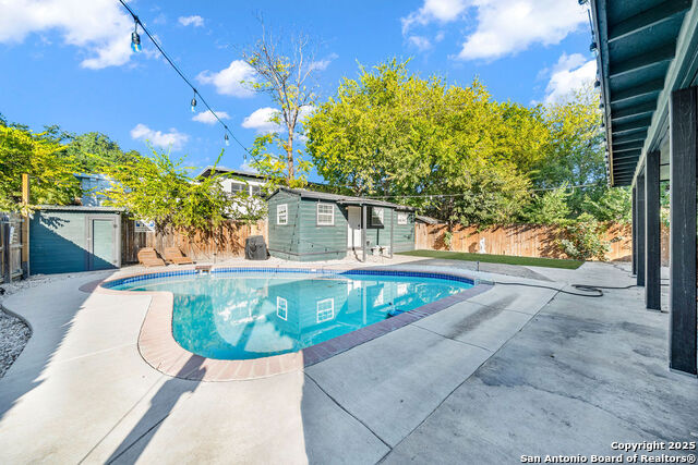 Image 11 of 34 For 767 Myrtle  