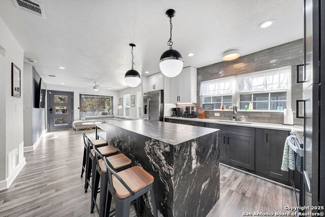 Image 21 of 34 For 767 Myrtle  