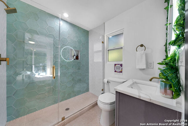 Image 27 of 34 For 767 Myrtle  