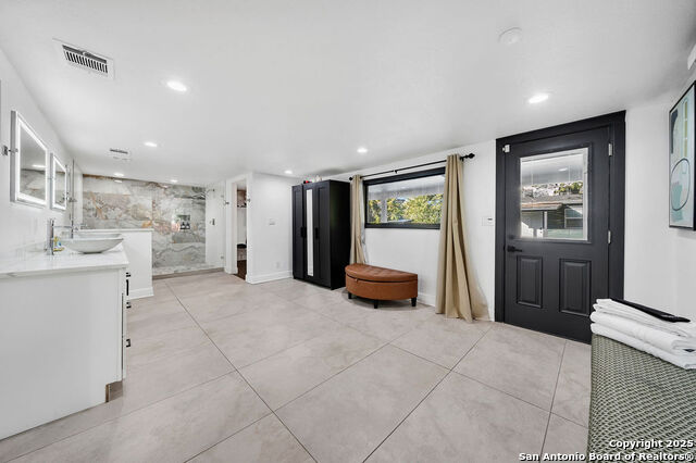 Image 29 of 34 For 767 Myrtle  