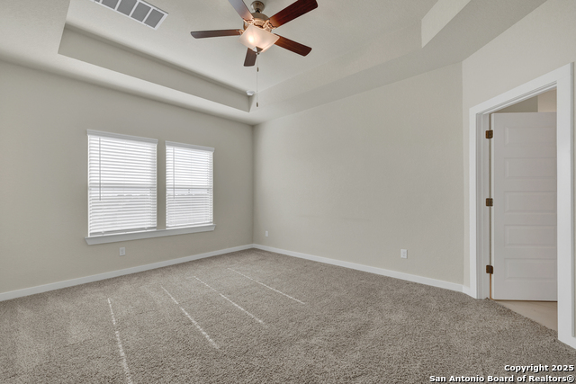 Image 15 of 41 For 15418 Ivory