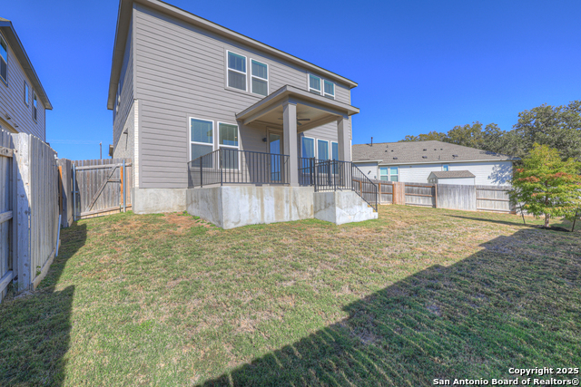 Image 39 of 41 For 15418 Ivory