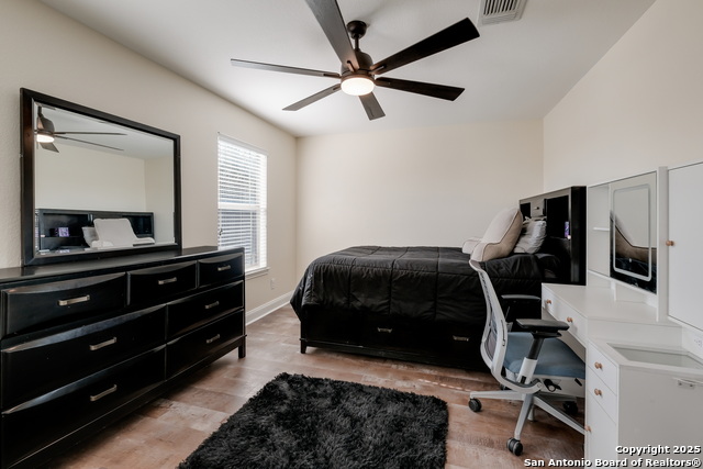 Image 15 of 19 For 7207 Kitty