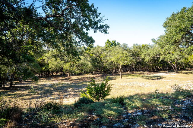 Listing photo id 15 for 708 Malaga  