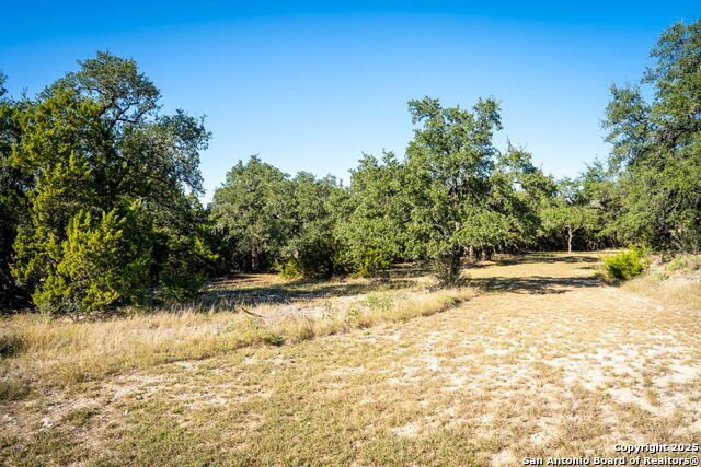 Listing photo id 22 for 708 Malaga  