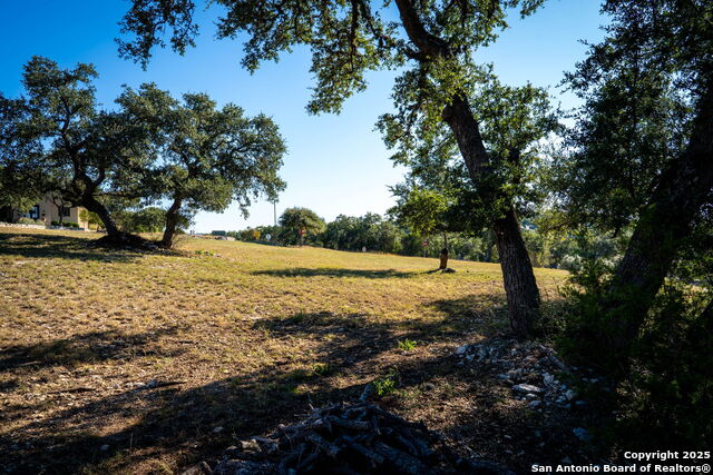 Listing photo id 23 for 708 Malaga  