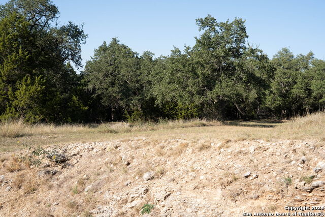 Listing photo id 30 for 708 Malaga  