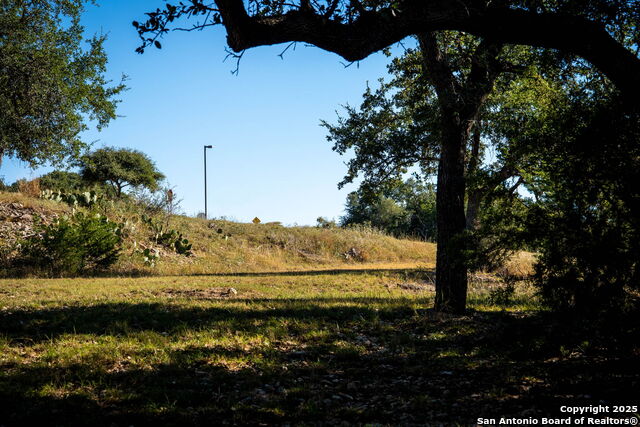 Listing photo id 34 for 708 Malaga  