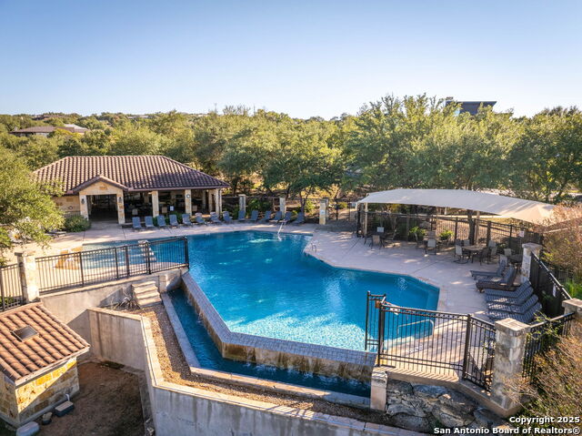 Listing photo id 39 for 708 Malaga  