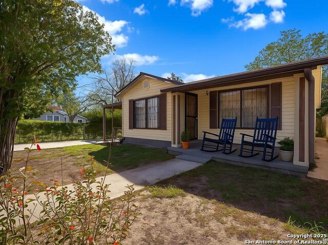 Details for 254 Bank  , San Antonio, TX 78204