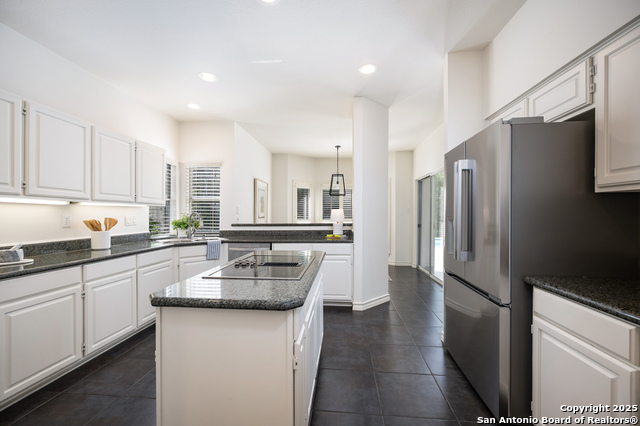 Image 16 of 70 For 10 Thornhurst