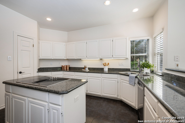 Image 17 of 70 For 10 Thornhurst