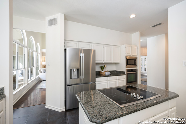 Image 18 of 70 For 10 Thornhurst