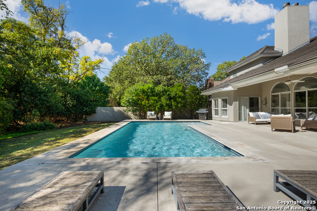 Image 46 of 70 For 10 Thornhurst