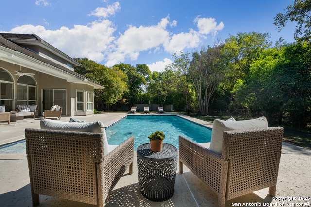 Image 48 of 70 For 10 Thornhurst