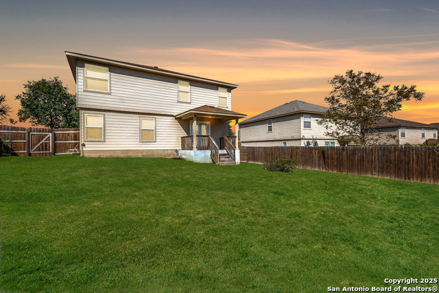 Listing photo id 21 for 11638 Valley Garden