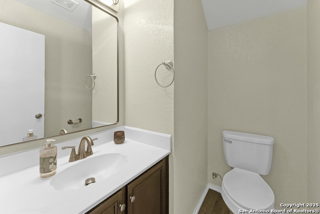 Image 10 of 25 For 10154 Figaro Cyn