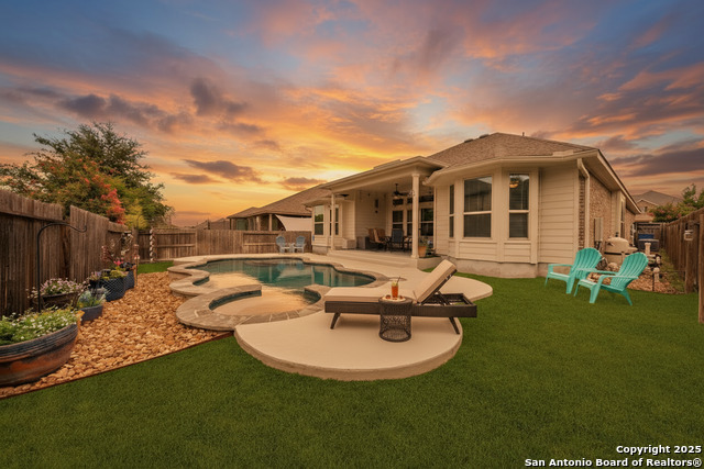 Image 37 of 39 For 9743 Monken  