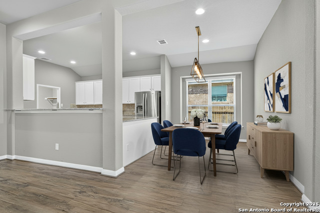 Image 9 of 39 For 9743 Monken  