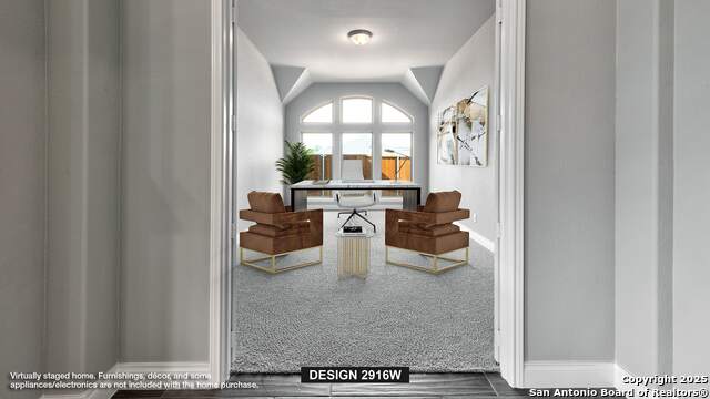 Listing photo id 3 for 5156 Lottchen Lane