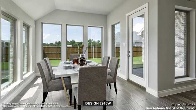 Listing photo id 4 for 5156 Lottchen Lane