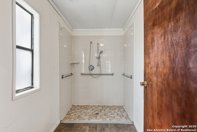 Image 20 of 53 For 142 Lost Springs