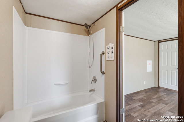 Image 31 of 53 For 142 Lost Springs