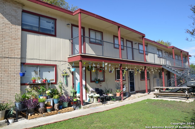 Image 2 of 14 For 1455 Hillcrest